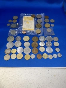 1/2 + Lbs Pound Coin Lot Colombia Brazil Spain Costa Rica Guatemala And More - Picture 1 of 9