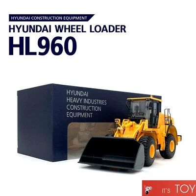 HYUNDAI 1/35 HL960 WHEEL LOADER Die-cast Miniature Construction Vehicle Car - Image 1 of 4
