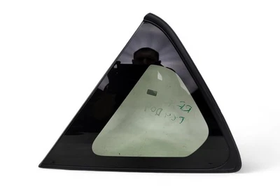 Lado trasero derecho Toyota Corolla iM 17-18 cuarto vidrio 62710-12A20, D009, OEM, 20 Foto 1 de 4