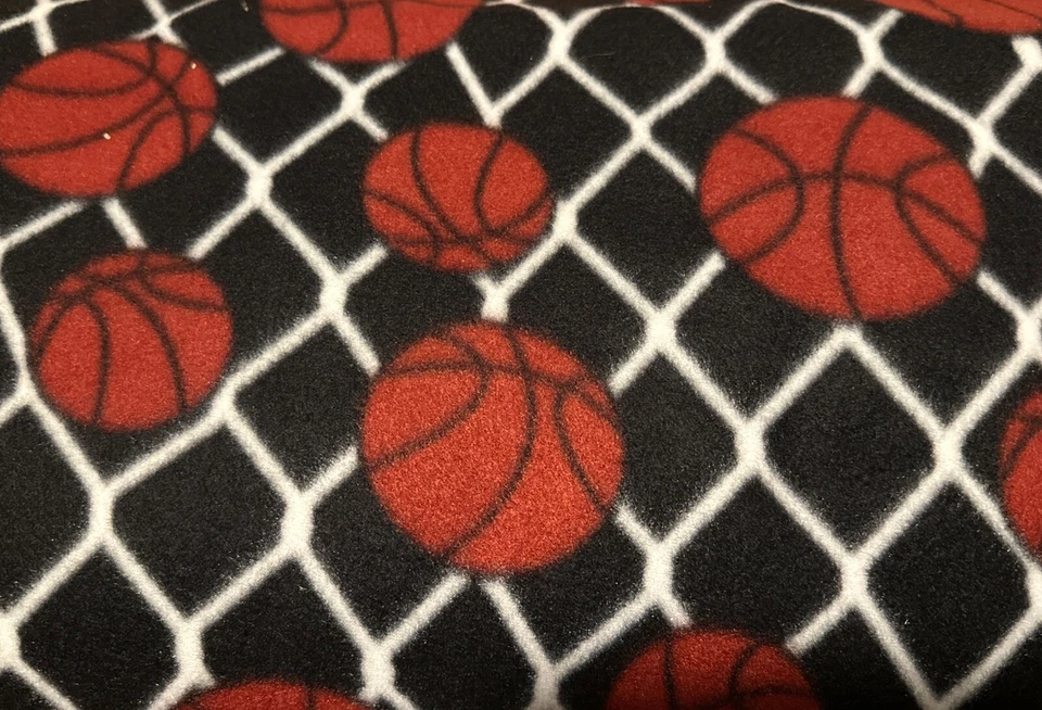 Tela polar baloncesto 60" ancho, ¡se vende por patio! Foto 1 de 2