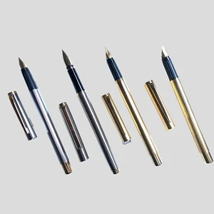 Lotto 4 Stilografiche By Filcao 2 Dorate 1 Satinata 1 Quadri 1 Acciaio 1 Cromo - Imagen 1 de 17