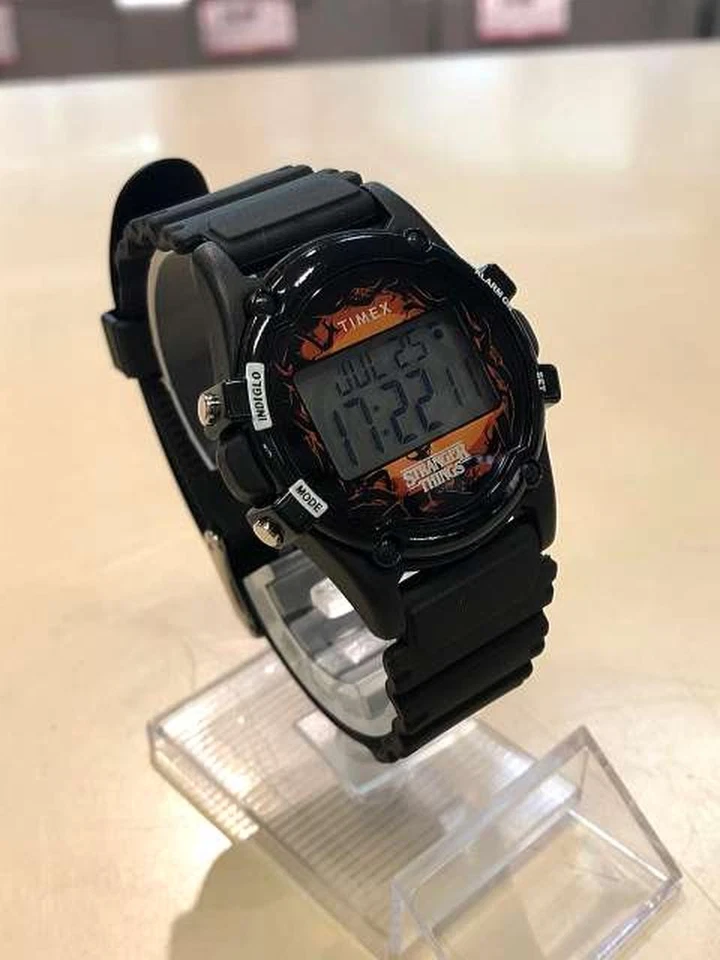 Reloj digital de cuarzo Timex Tw2V51000 Foto 1 de 4