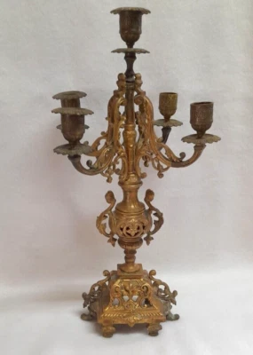 ANCIEN CHANDELIER 5  FEUX  EN BRONZE A RESTAURER - Photo 1/4
