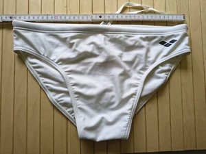 ARENA Herren Badehose weiß Gr. 7 Neuwertig - Bild 1 von 4