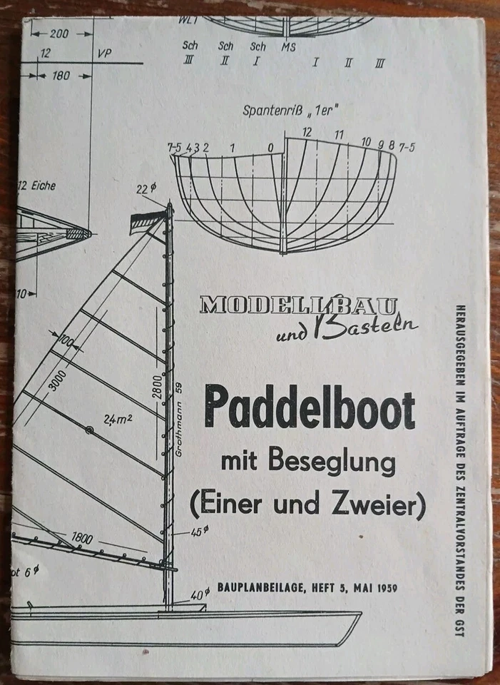 Modellbau und Basteln Paddelboot mit Besegelung Plan Gebraucht - Bild 1 von 1