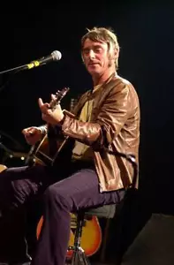 Photo of Paul WELLER Music Band Singer Performing Old Photo 14 - Picture 1 of 1