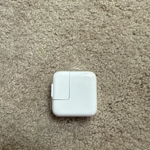 iPad charger iPhone charger 12 W Usb Wall Charger Foldable Brand New - Picture 1 of 4