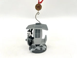 Disney Oswald Lucky Rabbit 95th Anniversary Ornament Diorama - Picture 1 of 6