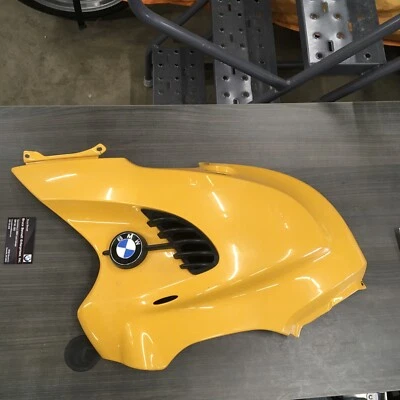 Carenagem lateral esquerda 2001 BMW F650GS R13 250216 - Imagem 1 de 4