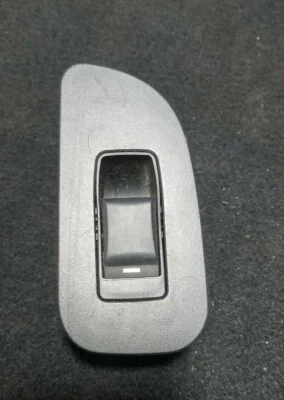 Dodge Avenger 2013 interruptor de control de ventana del lado del conductor trasero izquierdo 04602933aa OEM Foto 1 de 4