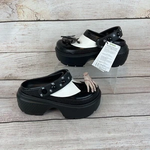 Crocs Wednesday Addams Womens Sz 6 Stomp Clog Clogs - Picture 1 of 9