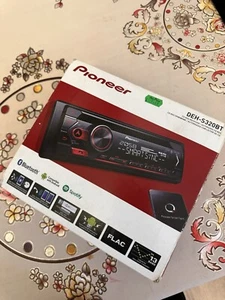 PIONEER DEH-S320BT CAR RADIO Bluetooth MP3 USB AUX CD PLAYER HEAD UNIT - Picture 1 of 5