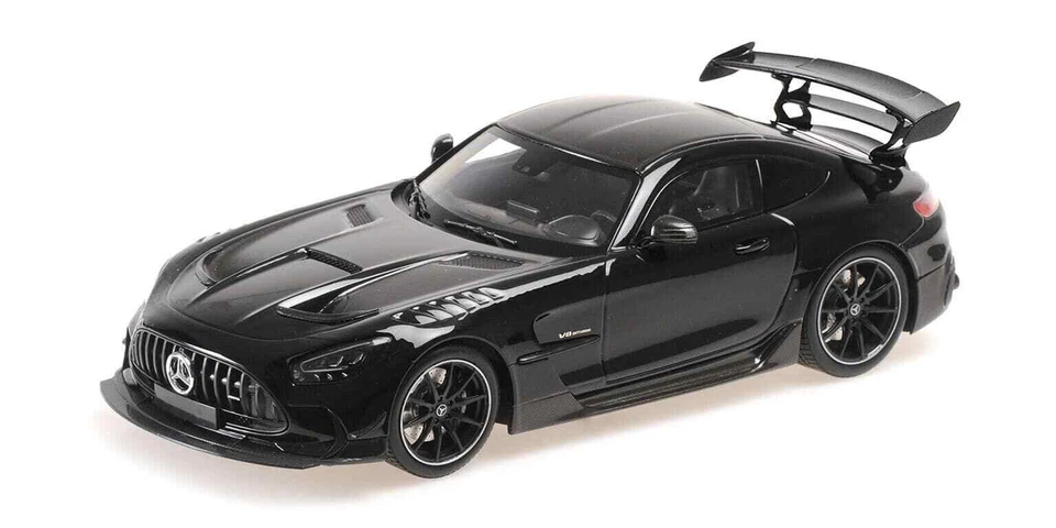 Minichamps - 1:18 Mercedes-AMG GT Black Series Metallic Black 2020 (155032024) - Image 1 of 1