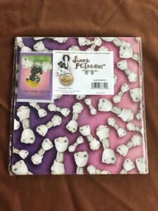 Sweet Petatoes Dog Bones 15 Sq Ft Gift Wrap & Two  Gift Cards  ( New ) - Picture 1 of 2