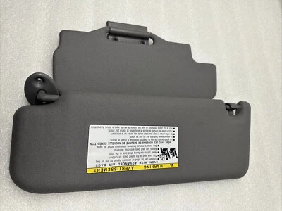 Parasol gris del lado derecho del pasajero Toyota 4Runner 2003-2009 OEM Foto 1 de 4