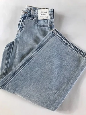 Pantalones de mezclilla Abercrombie para niños 5/6 largos tiro alto pierna ultra ancha lavado claro nuevos con etiquetas Foto 1 de 4