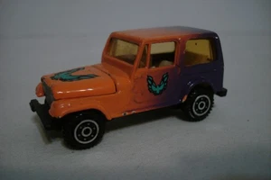 Jeep DieCast naranja y púrpura #1603 Eagle en capó interior amarillo - Imagen 1 de 17