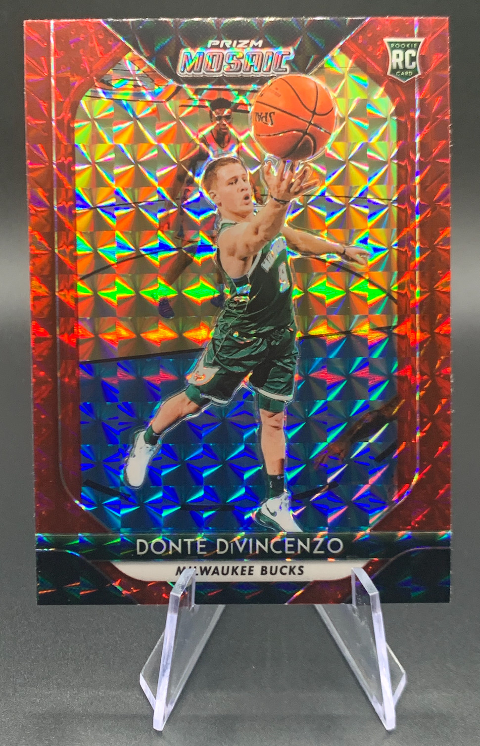 2018-19 Donte DiVincenzo RC #26 Panini Mosaic Red Prizm Rookie | NY Knicks
