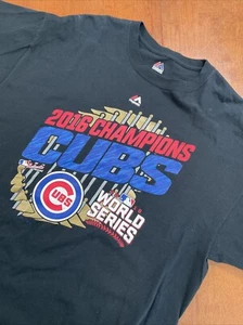 Maglietta Chicago Cubs Majestic 2016 World Series Champions Parade Nera MLB XL - Foto 1 di 7