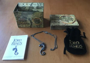 CIONDOLO DI SARUMAN PENDANT - THE LORD OF THE RINGS SIGNORE DEGLI ANELLI ACACIA - Foto 1 di 8