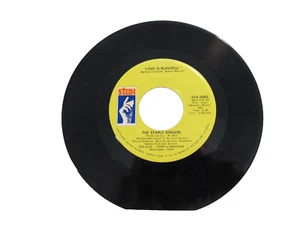 45 RECORD - THE STAPLE SINGERS - LOVE IS PLENTIFUL - Picture 1 of 1