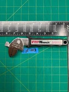 Vintage 8.25" Versa Wrench 21-in-1 Self Adjusting Tool A/F 10-25.5mm A/F 3/8"-1" - Picture 1 of 5