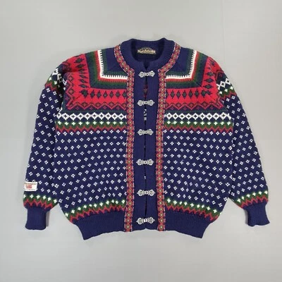 Cárdigan para mujer Nordstrikk azul pequeño lana Fair Isle cierre tejido Foto 1 de 4