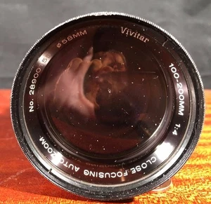 Vivitar Auto Zoom Lens 100 200mm f4 Close Focusing MANUAL focus Minolta MD Mount - Picture 1 of 6