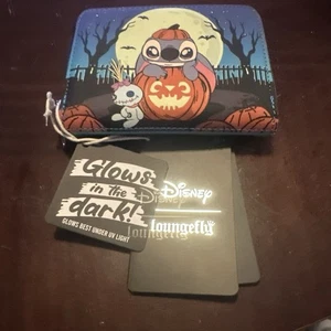 Loungefly Disney Stitch Kürbis Halloween Mini Reißverschluss Geldbörse Glow The Dark Neu mit Etikett - Bild 1 von 12