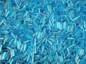 Bugle Beads 6mm Turquoise AB 1kg Glass Tube Long DIY Jewellery Bracelets - Foto 1 di 2