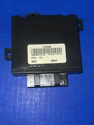 15185966 TAHOE ESCALADE YUKON SUBURBAN 2003-2006 REAR A/C HVAC CONTROL MODULE - Image 1 of 3