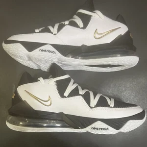 Sz 10.5 - NIKE LEBRON XVII LOW MENS [CD5006-101] WHITE MET GOLD BLK WMNS 12 NEW - Picture 1 of 15