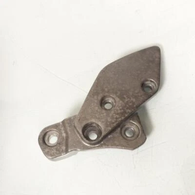 Platine repose pied pilote droit origine pour Yamaha 1300 XJR 2000 à 2002 4KG-02 - Photo 1/2