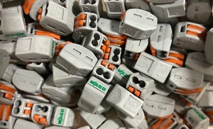New 50-pcs WAGO 222-412 COMPACT Splicing Connectors 2 pole Lever Nuts - Afbeelding 1 van 1