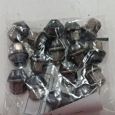 Juego de tuercas Ford Fiesta 2016 2017 2018 2019 Foto 1 de 4