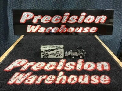 Case 580D Backhoe "SILVER" #6661,8933,8934 Rare Find 1/35 - Conrad #2931 - Image 1 of 4