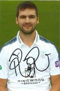 CRICKET HAMPSHIRE Y SUDAFRICA: RILEE ROSSOUW FIRMADO 6x4 FOTO DE RETRATO + CERTIFICADO DE AUTENTICIDAD - Imagen 1 de 1