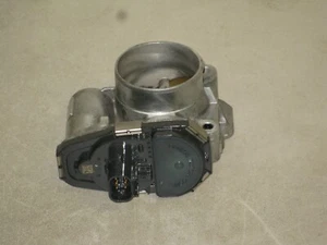 08 09 10 Chevy HHR Malibu G6 Solstice Saturn Aura Sky Vue 2.4L Throttle Body OEM - Picture 1 of 1