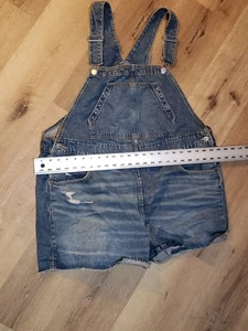Universal Thread Womens Denim Short Overalls, Size 17 - Picture 1 of 6