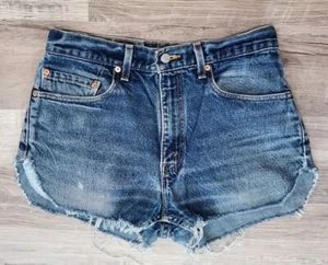 Vintage Levis Jean Shorts Mom 505 Dolphin Hem 32 Waist High Rise - Picture 1 of 5