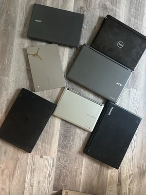 PARA REPUESTOS: Lote de 7 Portátiles Surtidos. No he pasado por ellos Foto 1 de 2