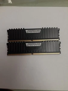 Corsair Vengeance LPX 16GB Kit (2x8GB) DDR4 3000MHz CL15 RAM CMK16GX4M2B3000C15 - Picture 1 of 4