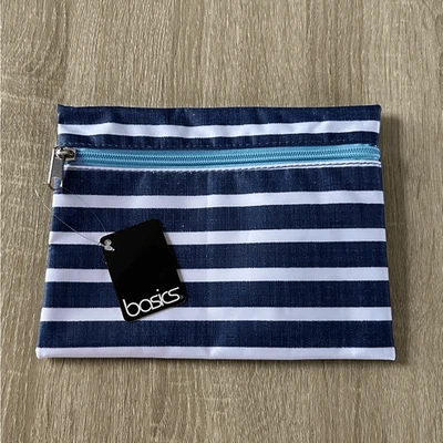 NWT  BASICS Cosmetic / Makeup Bag - Image 1 of 3