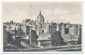 Parliament Buildings Victoria British Columbia BC Coast Pub. Photo Postcard RPPC - Imagen 1 de 2