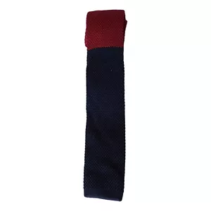 TOMMY HILFIGER Red Navy Blue Two Tone Silk Knit Skinny Tie - Picture 1 of 3