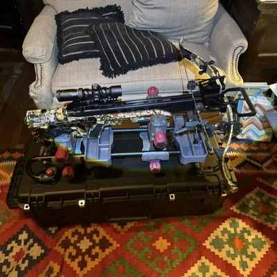 Ballesta EXCALIBUR Assassin 420 TD Realtree Edge con mira telescópica Tact-100 Illum E73608 Foto 1 de 4