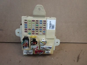 09-12 Kia Sorento Interior Cabin Fuse Box Relay Junction Block 954001u022xm - Picture 1 of 3