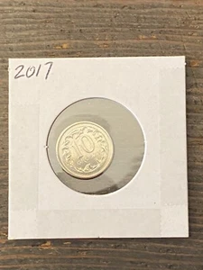 Poland, 2017, 10 Groszy - Picture 1 of 2