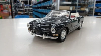 MINICHAMPS 1970 NOIR 1/24 VOLKSWAGEN KARMANN CHIA C - Photo 1/4