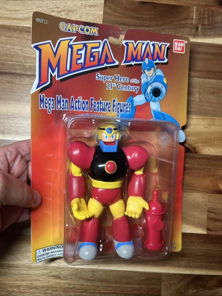 Figura de acción Mega Man Super Hero Serie 1 Gutsman 1995 NRFP Bandai Capcom Difícil de encontrar Foto 1 de 4